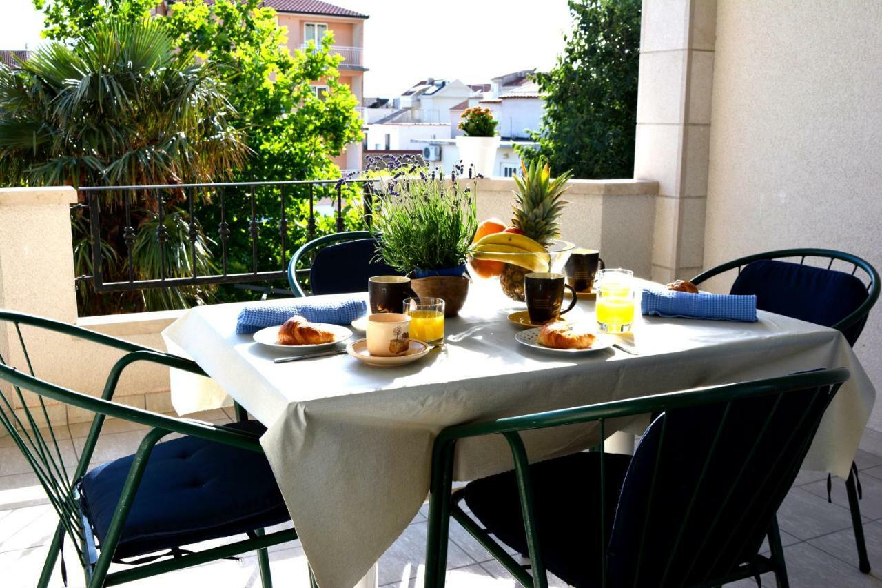 Apartments Villa Lili ทูแชพี ภายนอก รูปภาพ