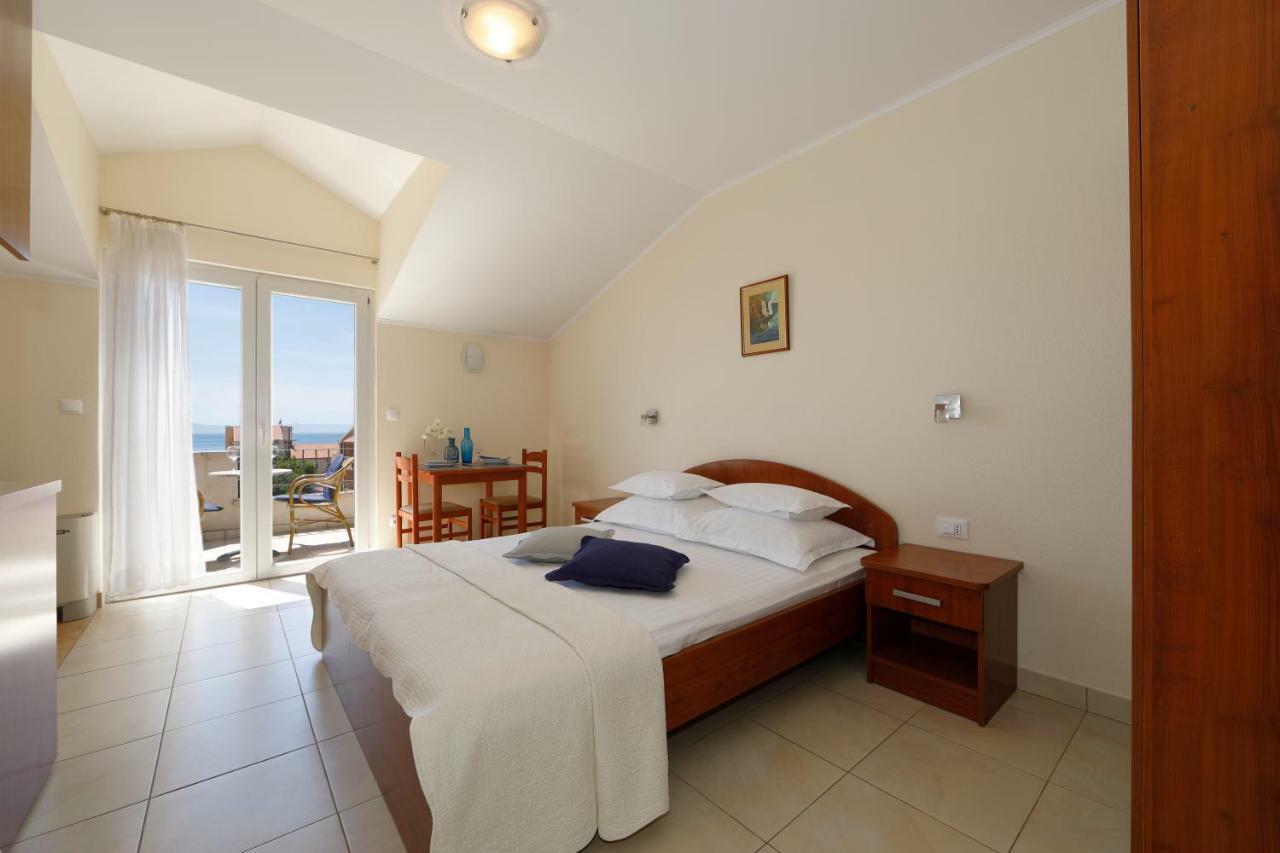 Apartments Villa Lili ทูแชพี ภายนอก รูปภาพ